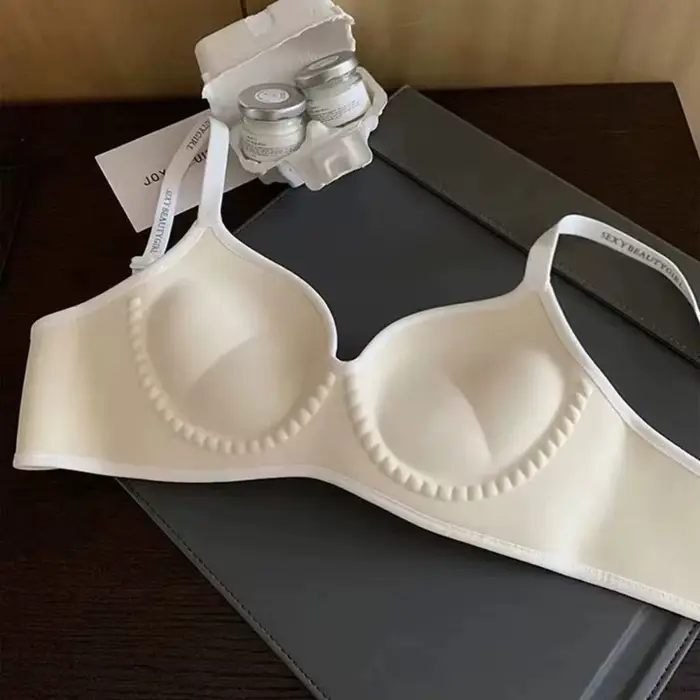 Push-up podprsenka pre malé prsia, polstrovaná 6 cm, bezdrôtová, bezšvíková, neviditeľná, s 3D podložkami, bočná podpora, pohodlná spodná bielizeň pre ženy