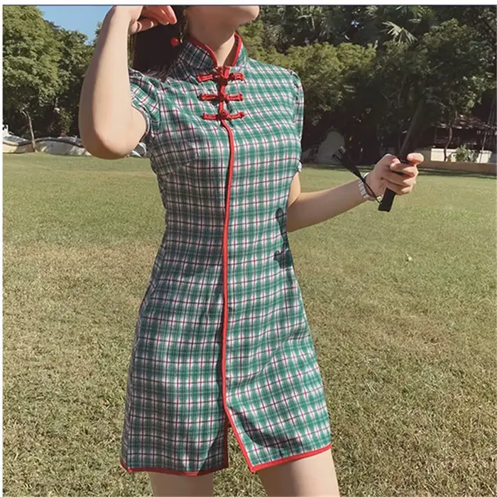 Qipao – bavlnené šaty v kockovanom vzore pre ženy