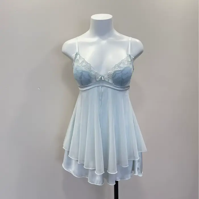 Chemise de nuit en simili soie sexy pour femmes sans manches courte mini robe de nuit élégante pour les nuits chaudes d'été occasions spéciales