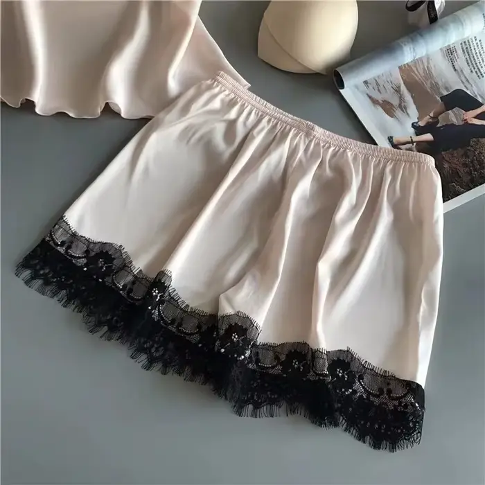 Femmes pyjama ensemble mode col en V Stretch Satin nuisette dentelle Sexy Lingerie nœud papillon chemise de nuit sommeil Shorts ensemble vêtements de nuit
