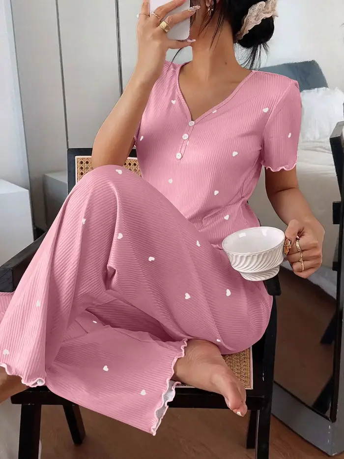 Štýlové dámske pyžamo letné základy s V-neck nohavice dĺžka členku pletené polyester elastan