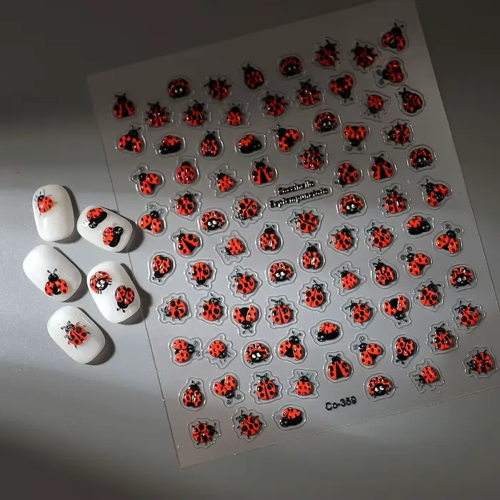 Coccinellidae nechty umenie 5D reliéfne samolepiace nálepky mix dizajn hmyz