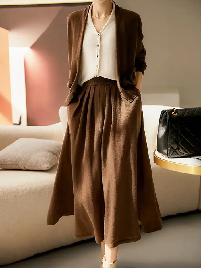 Ensemble deux pièces en laine de mouton et polyester pour femmes, élégant et polyvalent, idéal pour les occasions spéciales, le travail et les déplacements quotidiens