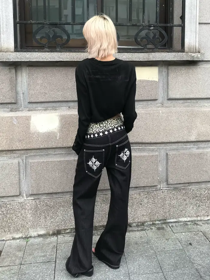 Genayooa gotické vintage tričko pre ženy s dlhými rukávmi gombík Y2k retro čierne grunge streetwear 2000s potlač