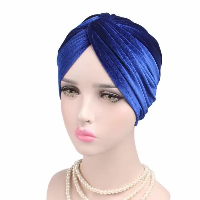 Pružný zamatový turban pre ženy
