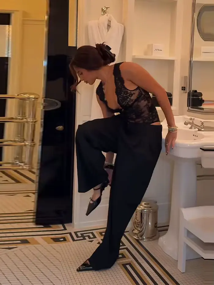Dámske čipkované body, sexy oblečenie