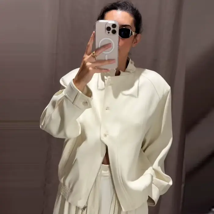 HXAO 2025 Dámska bomber bunda jeseň zima gombík oversized vonkajšie oblečenie Béžová s dlhými rukávmi top nový