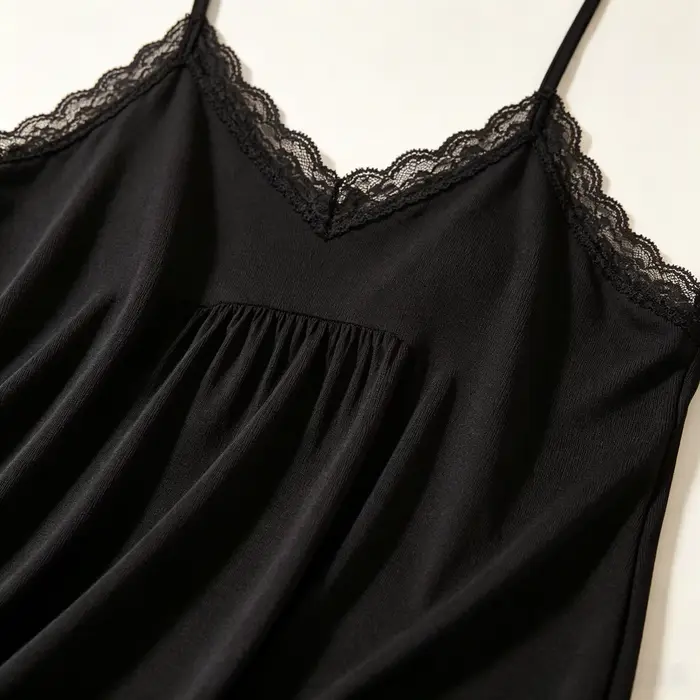 Dámska voľná stredne dlhá nočná košeľa v mäkkej modálnej farbe, V-neck, špagetové popruhy, čipka výbava, priedušná, ležérna, pre domácnosť