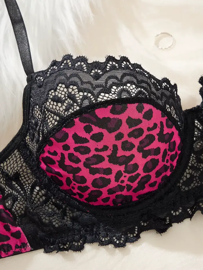 Leopard spodná bielizeň set z polyesteru a elastanu pre ženy, elegantné a pohodlné pre rôzne príležitosti
