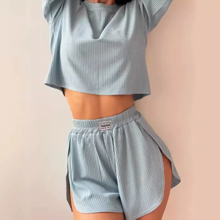 Ensemble de vêtements de détente côtelés 2 pièces pour femmes, ensemble pyjama crop top et short, vêtements de nuit doux pour la détente quotidienne