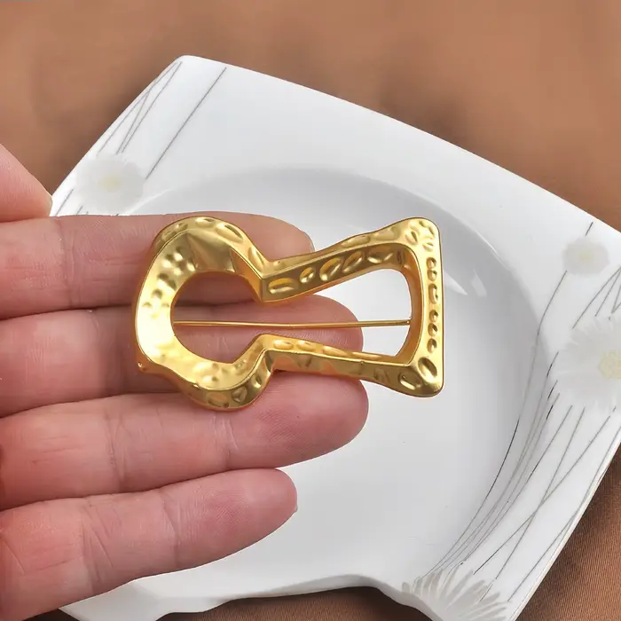 Nouvelle arrivée, grande broche en forme de trou de serrure dorée, épingle à revers tendance pour ma