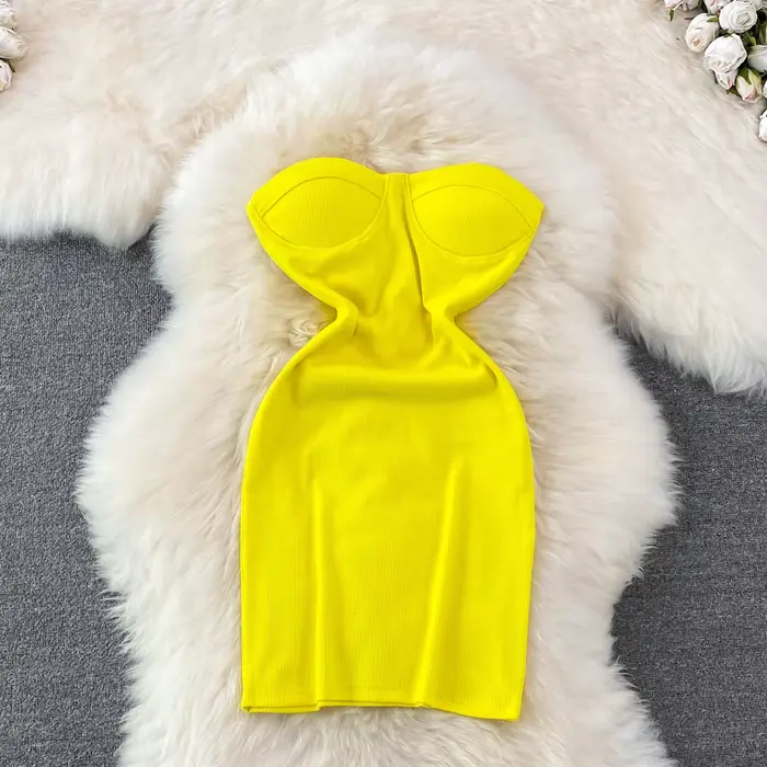 Bezramienková trubicová bustier šaty