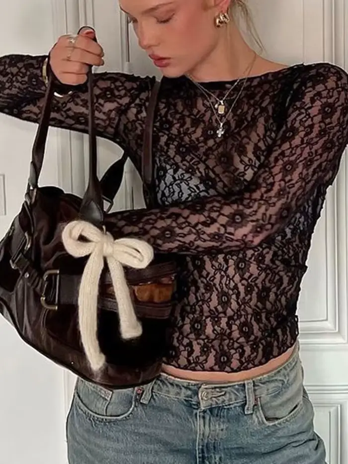 Dámska bavlnená a polyesterová tunika s dlhým rukávom so sexy čipkou na večery a špeciálne jesenné a zimné príležitosti