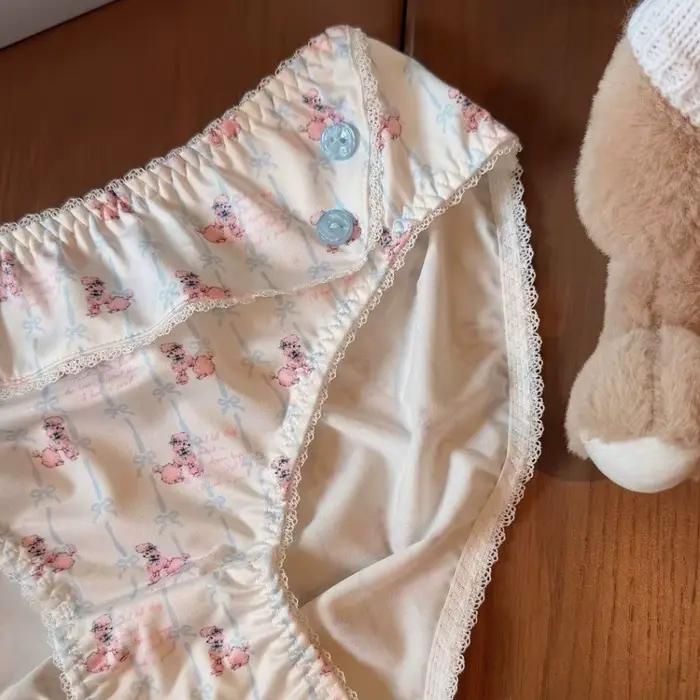 Dámske nohavičky z mliečneho vlákna, nízky pás, štýl Kawaii Lolita, s lukom, potlačou bábiky, čipkou a roztomilými volánikmi