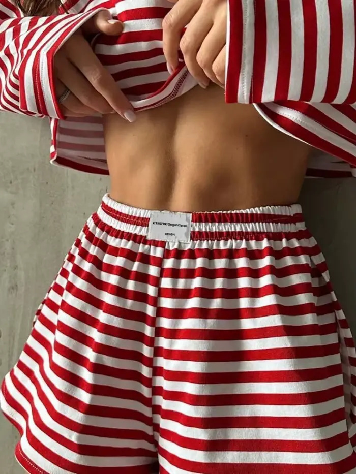 Dámske ľahké pyžamo set, elegantný štýl, okrúhly výstrih, šortky, pruhované vzory, pre spánok a relaxáciu v lete