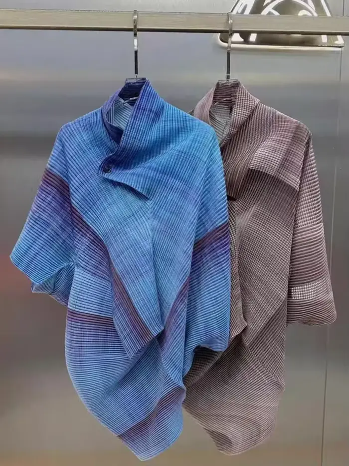 YUDX plisovaný farebný blok nepravidelný t-shirt pre ženy s prehnutými rukávmi netopier voľný módny Chic Štýl nový 2025 žena