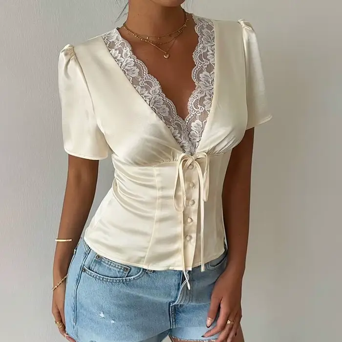 Elegantné čipkové tričko Tuularose pre ženy