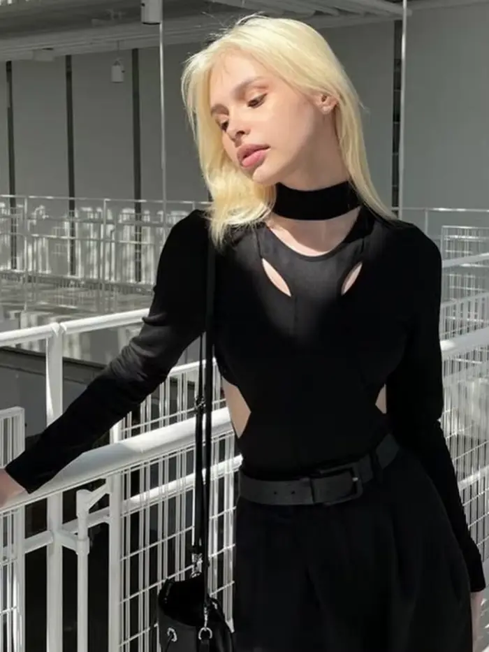 Sexy čierne body s dlhými rukávmi a výrezmi Patchwork jednodielne dámske