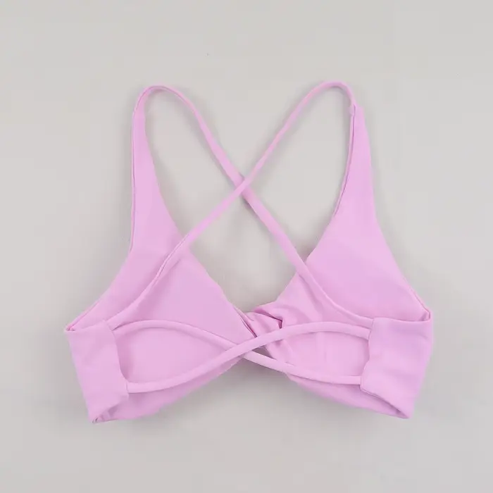 Sexy športová podprsenka s tenkými ramienkami