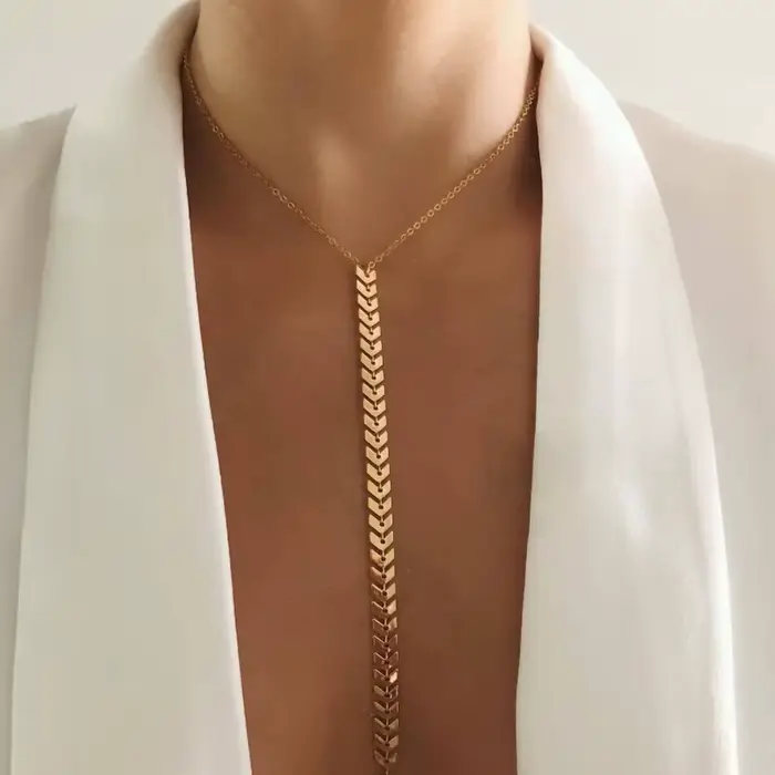 Zinková zliatina brušný reťazec s elegantnými geometrickými vzormi pre ženy, ideálny pre špeciálne príležitosti a každodenný život