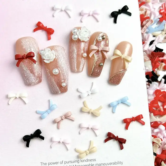 100 pièces couleur unie nœuds papillon résine Nail Art décorations 3D Mini mignon ligne arcs ongles 