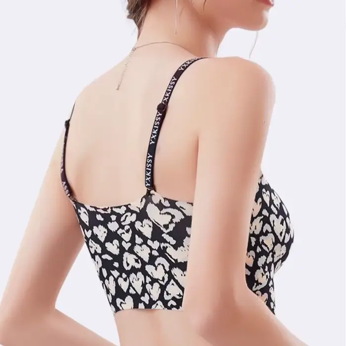 Soutien gorge dos nu sans couture femme moderne design mince section porte jarretelles soutien gorge sport été 2024
