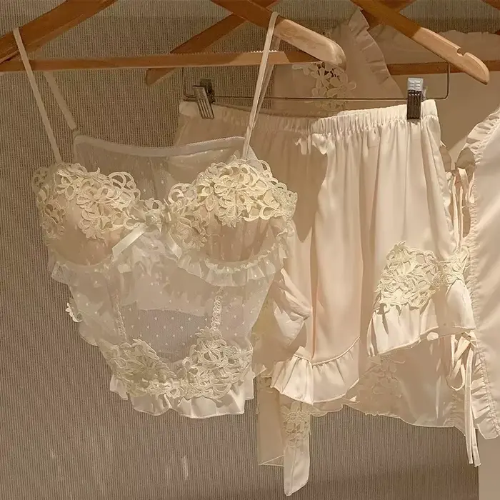 Ensemble pyjama 4 pièces pour femmes, vêtements de maison élégants, vêtements de nuit en Satin soyeu