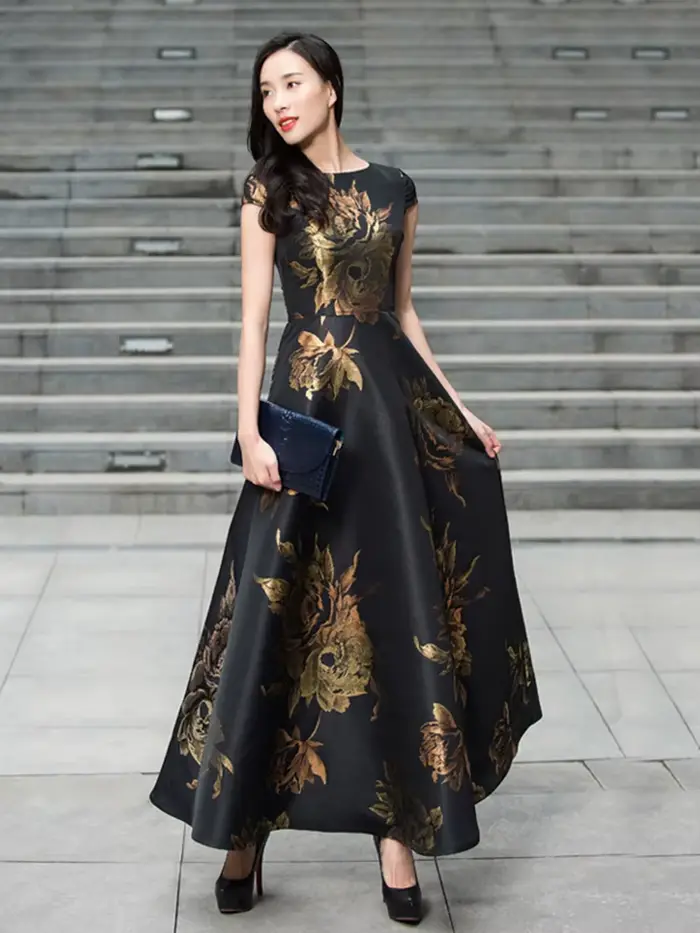 Elegantné vintage žakárové šaty pre ženy s vypasovaným pásom a rozšírenou maxi siluetou