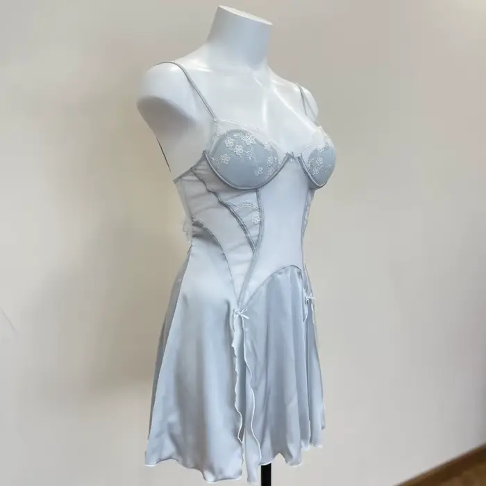 Sexy a luxusné Pure Desire Ice hodvábna nočná košeľa pre ženy Špeciálne príležitosti a pokojné noci