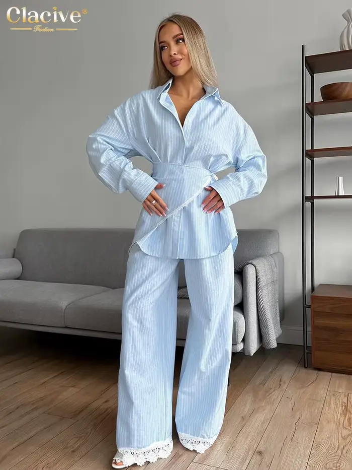 Clacive – 3-dielny voľný modrý pruhovaný set pre ženy