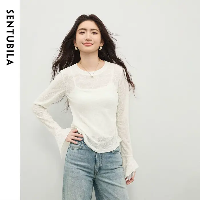 T-shirt en dentelle SENTUBILA pour femme, collection Printemps 2026, col rond, manches évasées, tran