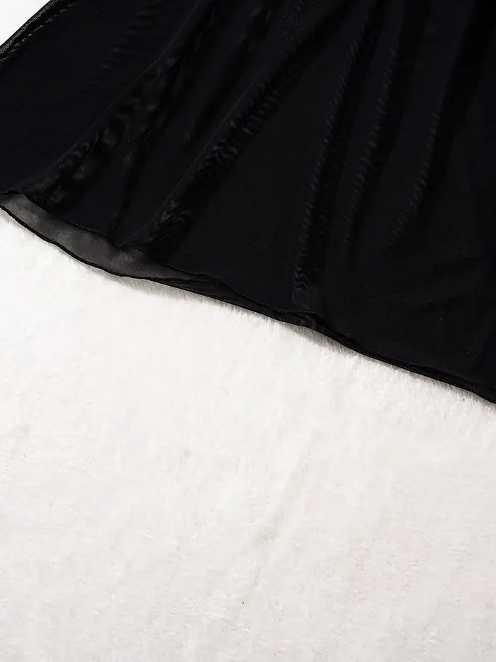 Sexy čierna priesvitná čipkovaná nočná košeľa pre ženy