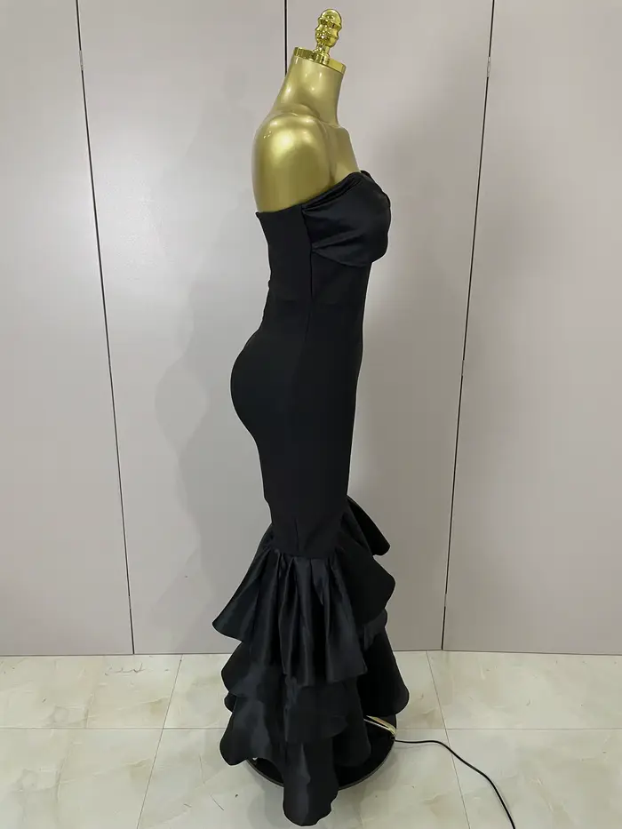 Luxe anniversaire Sexy bretelles noir volants moulante Flare Bandage combinaison 2025 femmes célébri