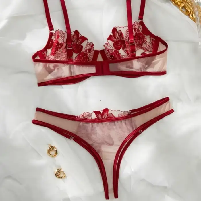 Élégant noir Sexy nuisette à armatures soutien-gorge ensemble de sous-vêtements fête Club nuit femmes Chef ultra-mince ensemble de sous-vêtements