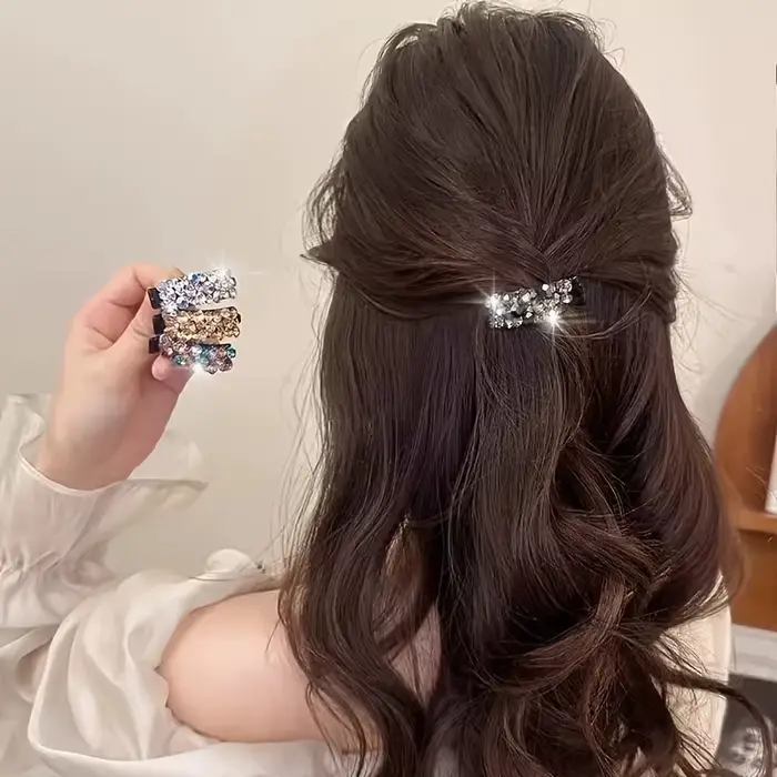 Elegantné sponky do vlasov s kamienkami pre ženy