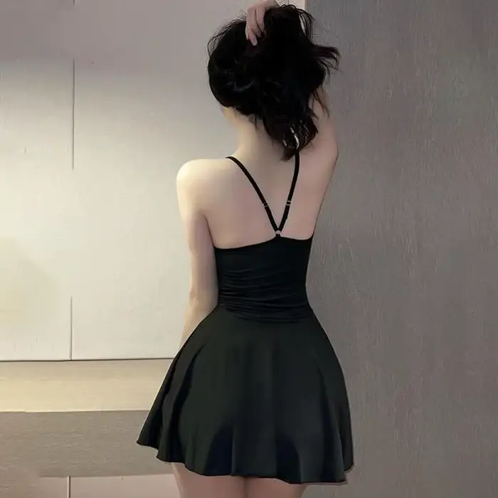 Sexy mikromini skladaná šaty pre ženy