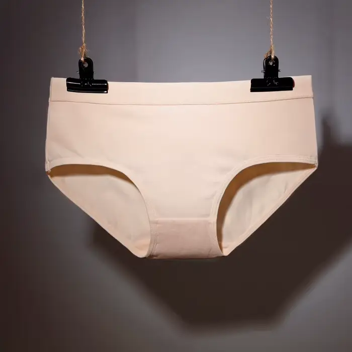 Culotte en coton et élasthanne Sweet. Bear pour femmes, culotte brève, taille moyenne, composition 95% coton, 5% élasthanne, confort absolu, pour toutes les occasions, cadeau idéal