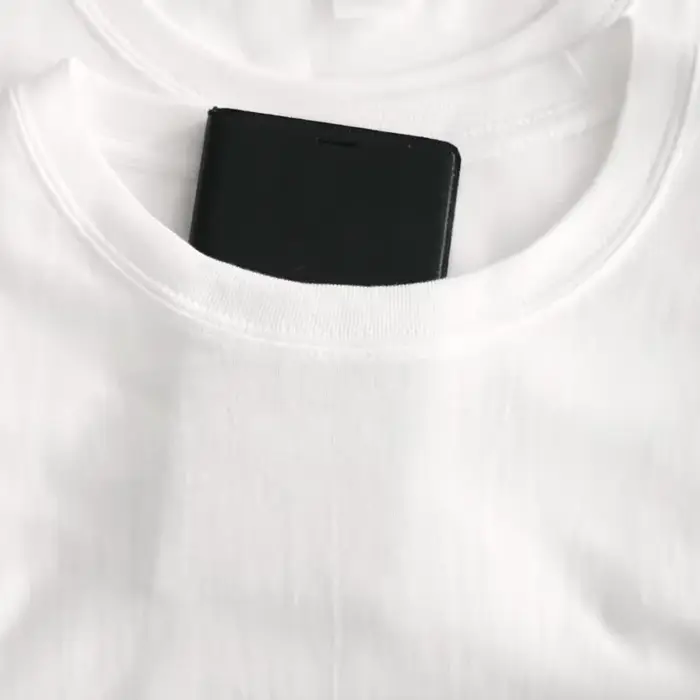 Tricot junior en coton ample et épaule tombante pour automne hiver avec appliques élégantes pour les jeunes filles
