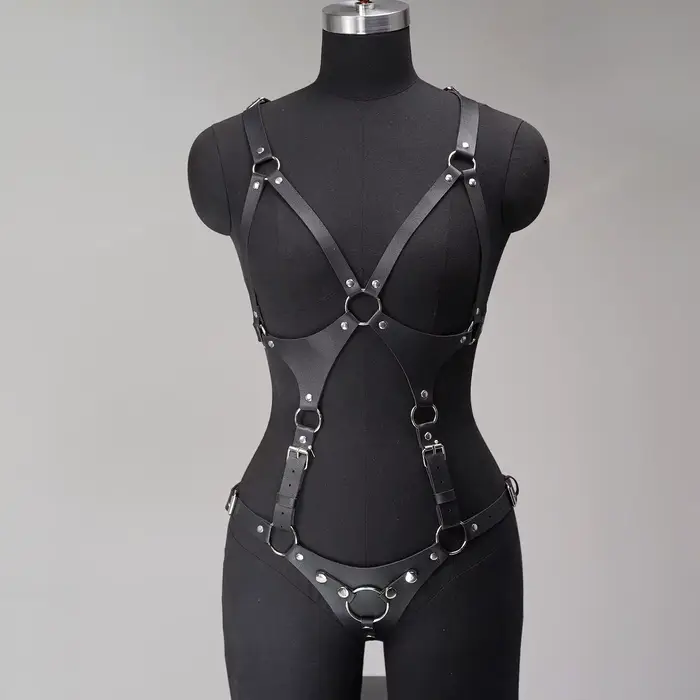 harnais femme porte jartelle harnais femme ceinture harnais cuir porte jarretelle lingerie Harnais c