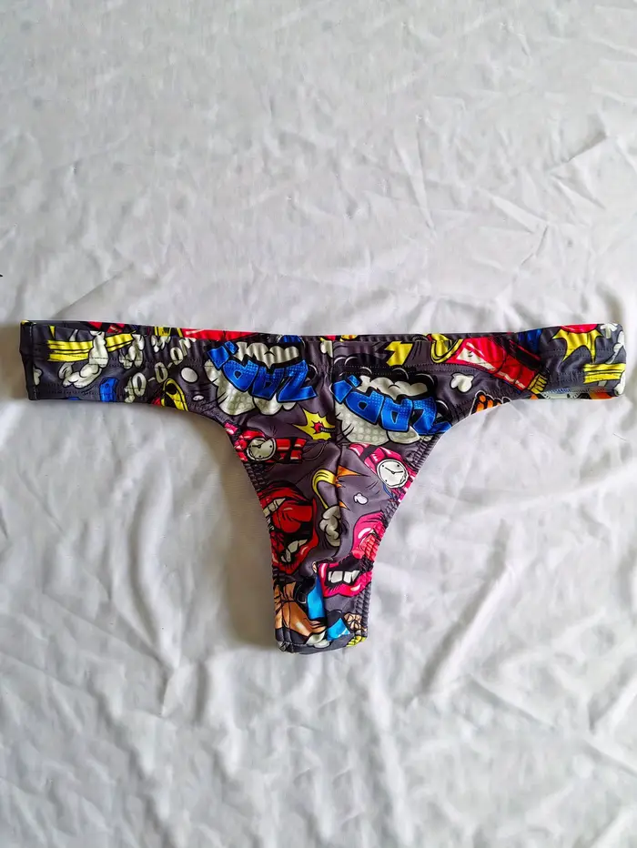 Bikini Pop Art pre mužov s vzorom pastiliek z polyesteru a elastánu na pláž, bazén, vodné aktivity a špeciálne príležitosti