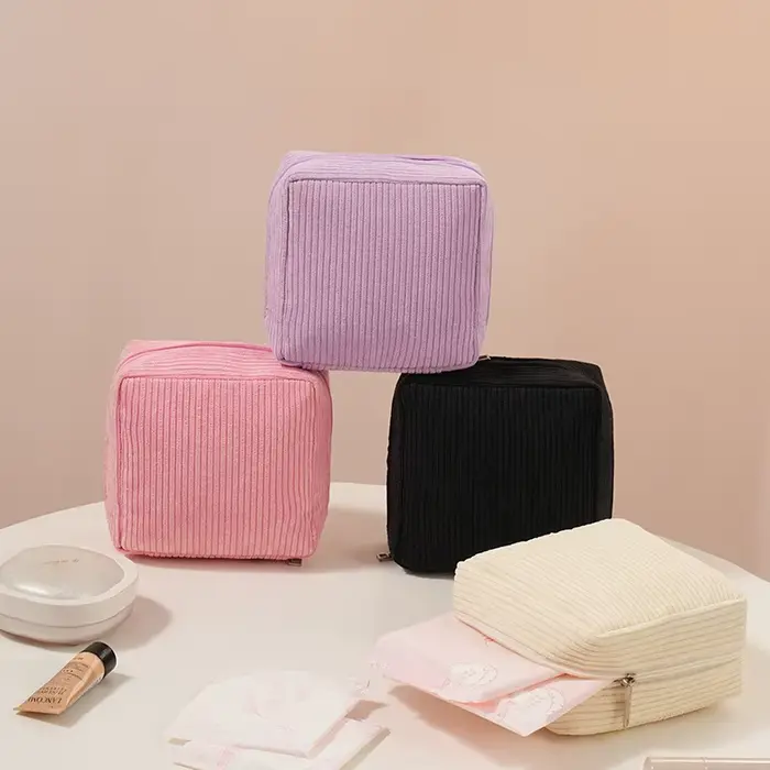Trousse de maquillage en tissu de haute qualité pour adolescentes et femmes, sac de rangement multifonctionnel pour voyages, sports et occasions spéciales