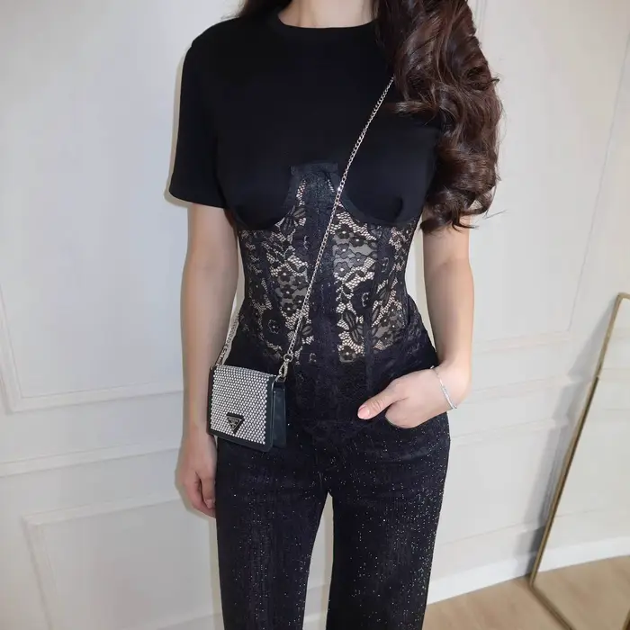 Dámske biele korzetové tričko čipka, krátke rukávy, okrúhly výstrih, patchwork, priehľadný mesh top, štýlové, Y2K streetwear, fit fit