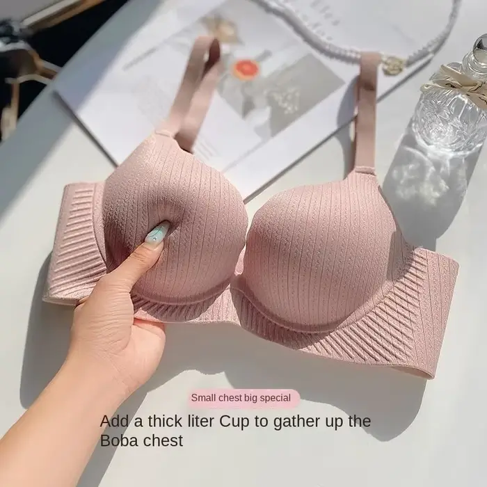 Nová push-up podprsenka 2026 pre malé prsia