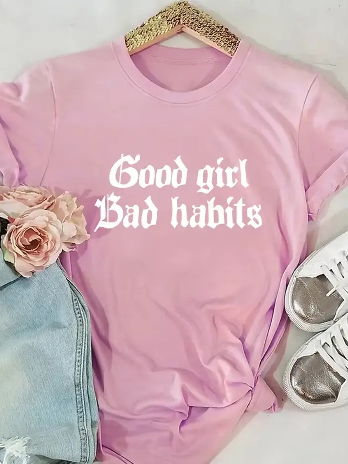 Ležérne polyesterové tričko so sloganom "Good Girl Bad Habits" pre ženy Junior Špeciálne príležitosti