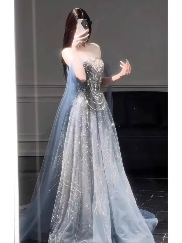 Robe de soirée bleue pour femmes, haut de gamme, sens du Style, robe de passage d'âge haut de gamme, légère, luxe, réunion annuelle, examen d'art, nouvelle collection 2025