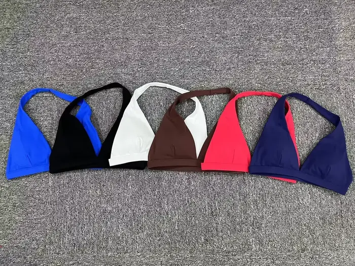 Soutien-gorge de Sport Sexy à col en v pour femmes, sous-vêtements de Sport, col licou, haut dos nu pour Fitness, vêtements de Yoga, soutien-gorge actif avec bonnets, blanc