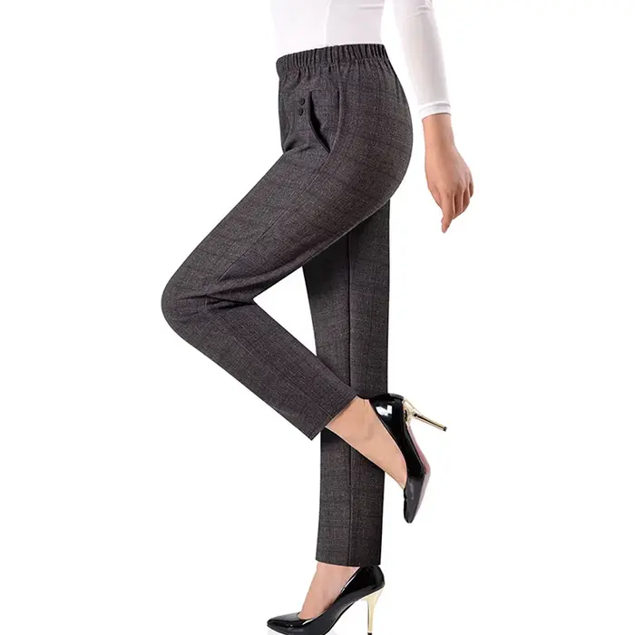Elastické oversized nohavice pre ženy stredného veku