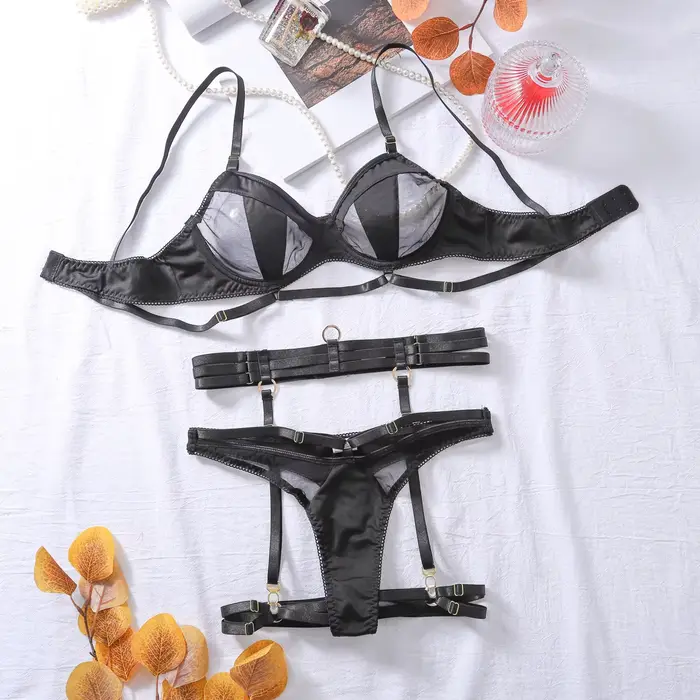 Francúzsky luxusný priesvitný sexy dámsky set 5 kusov podprsenka a nohavičky s podväzkami