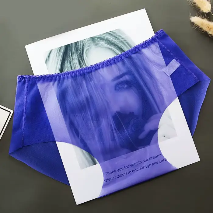 Ultra jemná čipkovaná priesvitná nohavička pre ženy