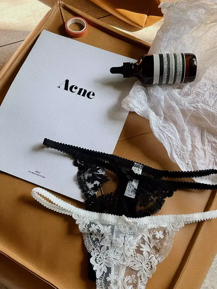 Tanga Francúzska čipka Vianoce Pure Desire priehľadný Vysoký slot bez odstránenia erotických nohavíc T Comfort S-XL MOYISU AB